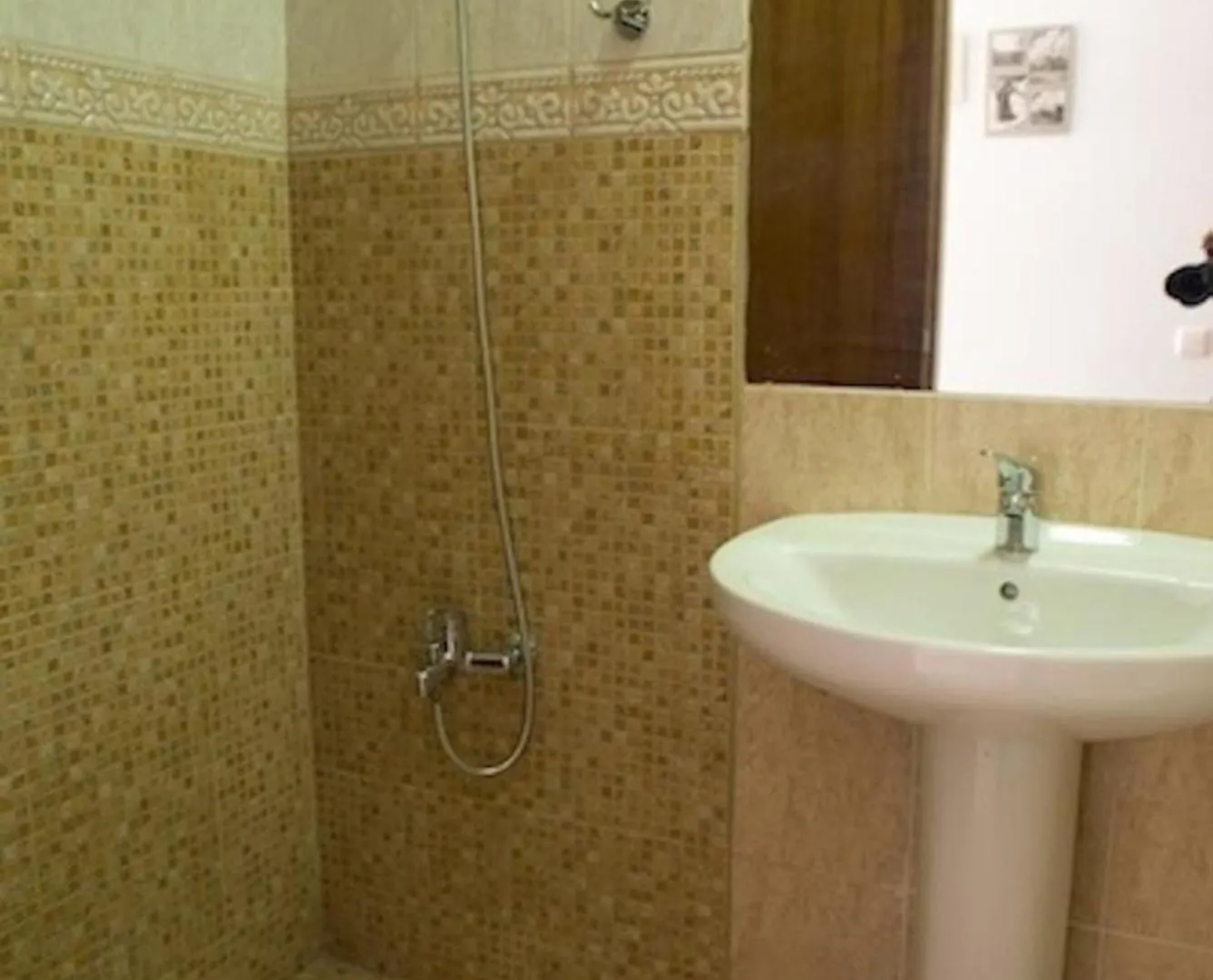 קלטה דה פוסטה Modernes Ferienhaus Mit Terrasse Und Balkon
